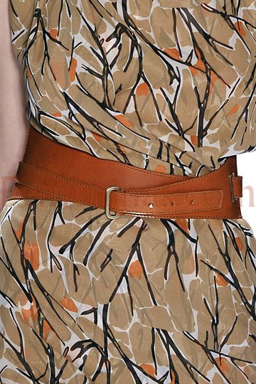 Cinturones de cuero color suela de Luca Luca